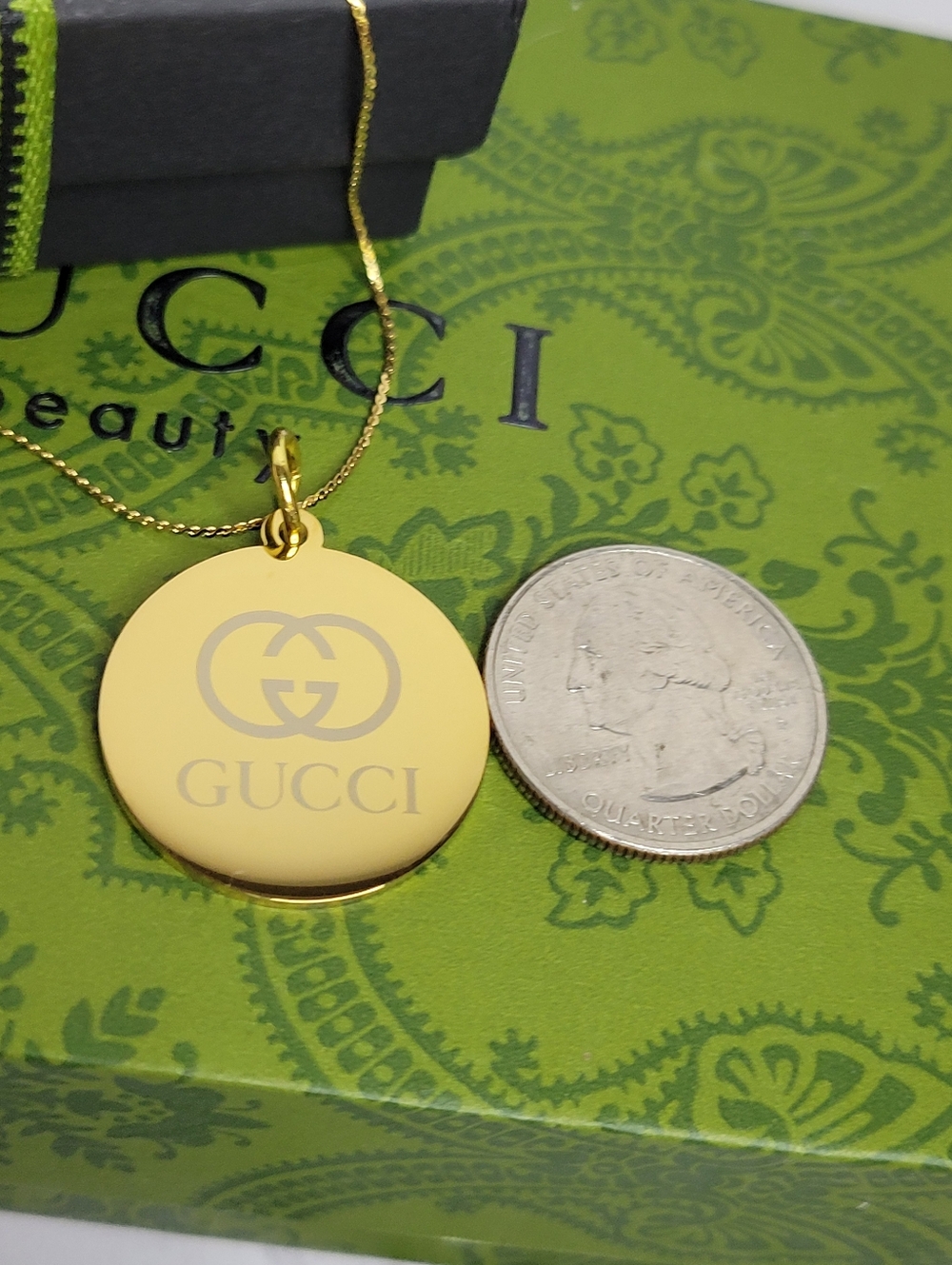 Gucci Double Sided Gold Plated Medallion Zip Pull 18" Gold Plated Chain Necklace - Picture 3 of 4